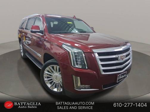 2018 Cadillac Escalade ESV Luxury