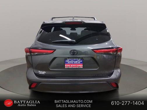 2022 Toyota Highlander Limited