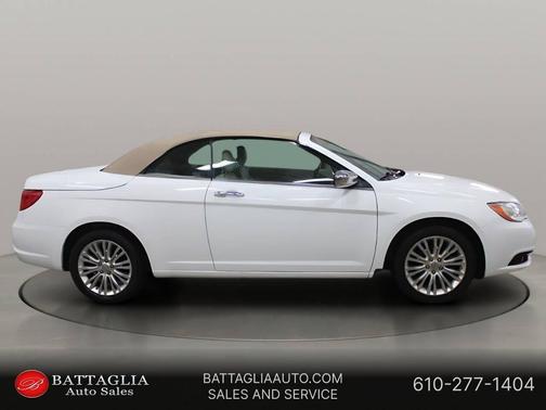 Bright White Clearcoat 2013 Chrysler 200 Limited