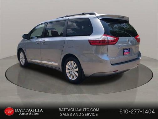 2016 Toyota Sienna XLE Premium