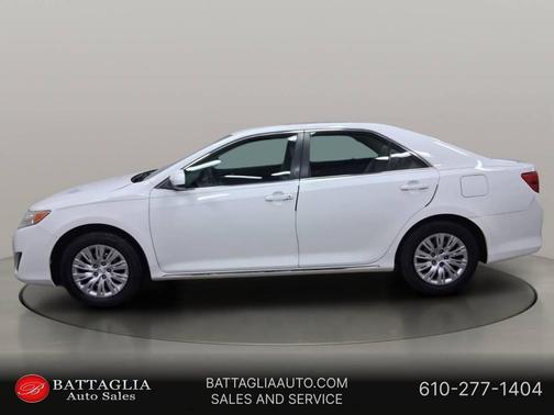 Super White 2012 Toyota Camry LE