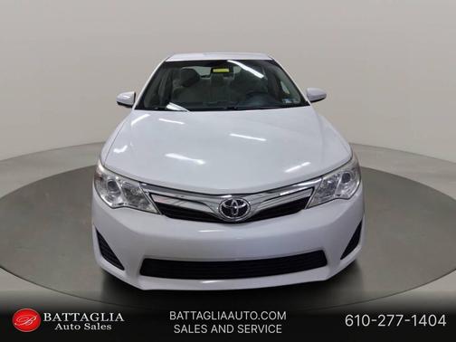 Super White 2012 Toyota Camry LE