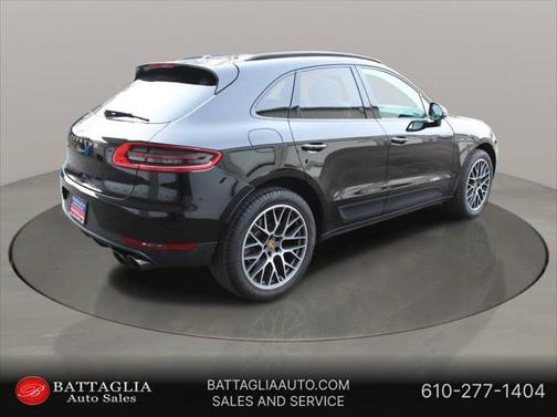 2018 Porsche Macan Base
