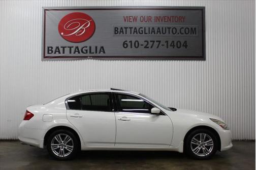 2013 INFINITI G37x Base