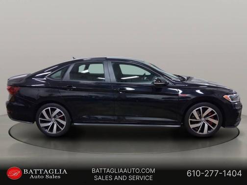 Deep Black 2019 Volkswagen Jetta GLI 2.0T S