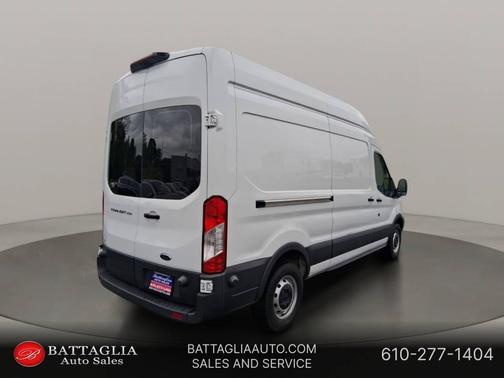 Oxford White 2018 Ford Transit-250 Base
