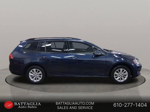 2016 Volkswagen Golf SportWagen TSI S 4-Door