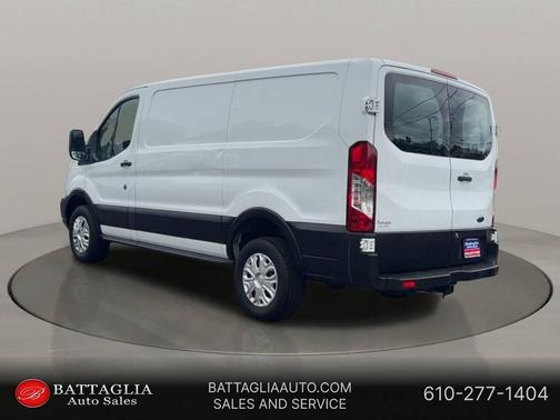 2016 Ford Transit-250 Base