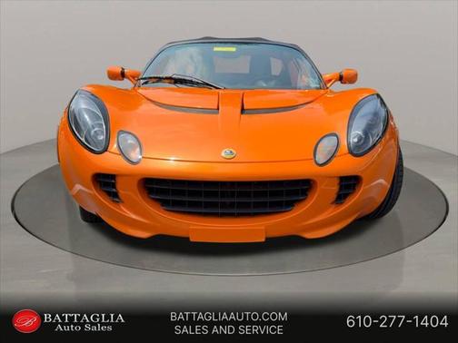 2005 Lotus Elise Base 2dr Roadster