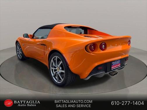 2005 Lotus Elise Base 2dr Roadster