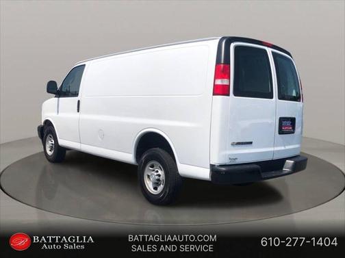 2017 Chevrolet Express 2500 Work Van