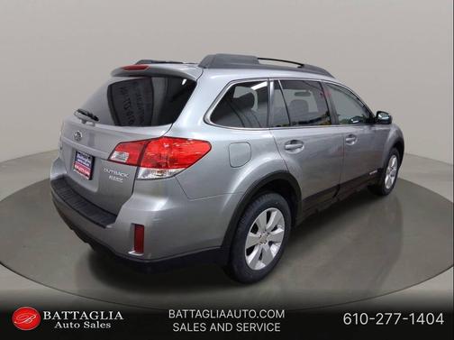 2010 Subaru Outback 2.5 i Premium