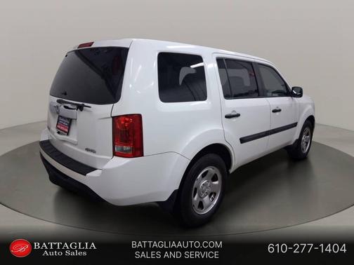 White 2013 Honda Pilot LX