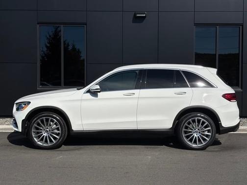 2021 Mercedes-Benz GLC 300 