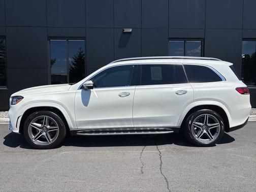 2023 Mercedes-Benz GLS 450 