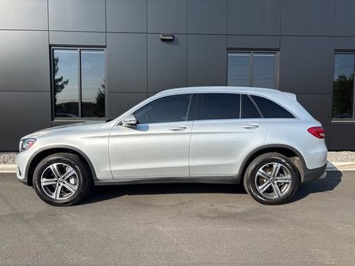 2017 Mercedes-Benz GLC 300
