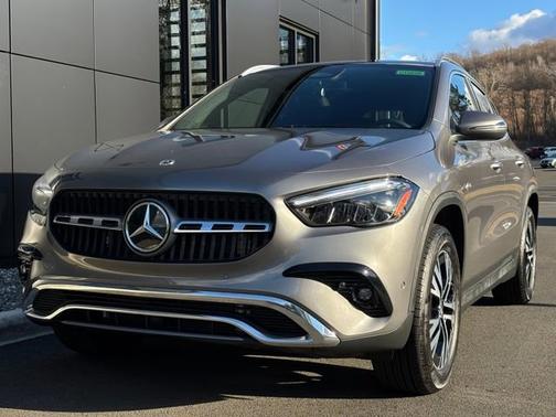 Mountain Grey Metallic 2025 Mercedes-Benz GLA 250 4MATIC