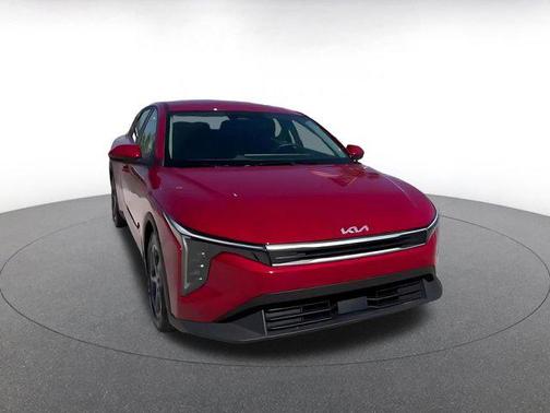 Currant Red 2025 Kia K4 LXS
