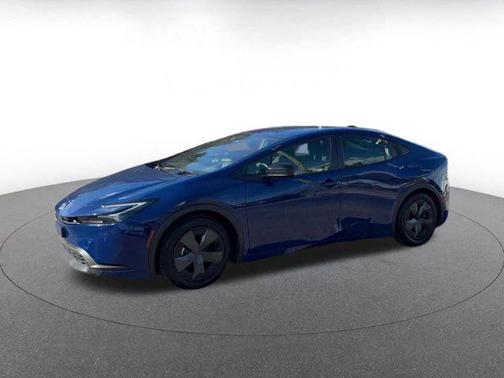 2025 Toyota Prius LE