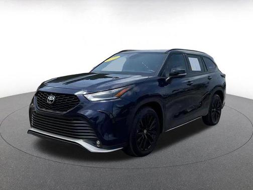 2024 Toyota Highlander XSE