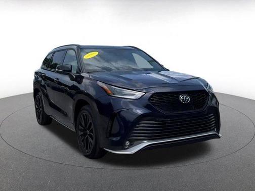 2024 Toyota Highlander XSE