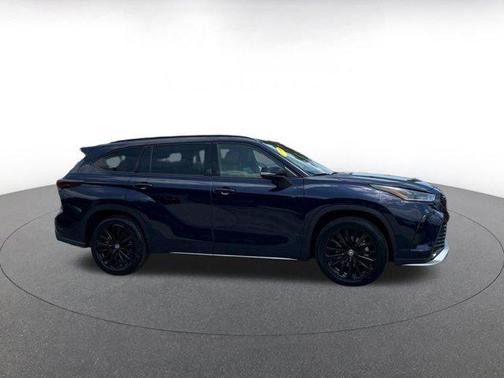 2024 Toyota Highlander XSE