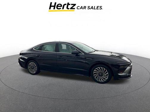 2025 Hyundai SONATA Hybrid SE