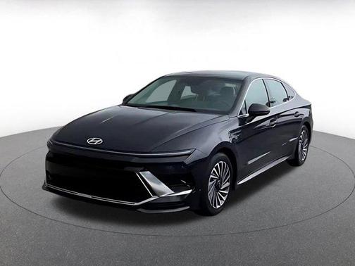 2025 Hyundai SONATA Hybrid SE