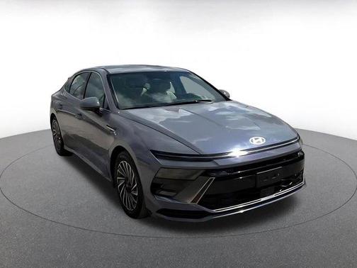 2025 Hyundai SONATA Hybrid SE