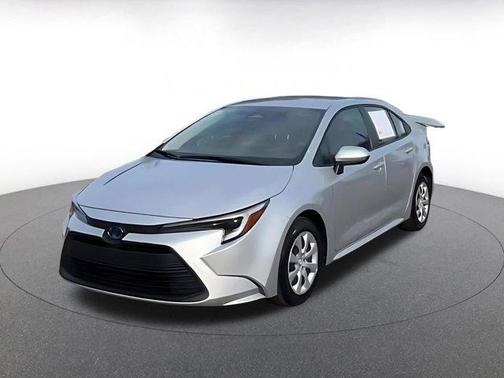 2025 Toyota Corolla Hybrid LE