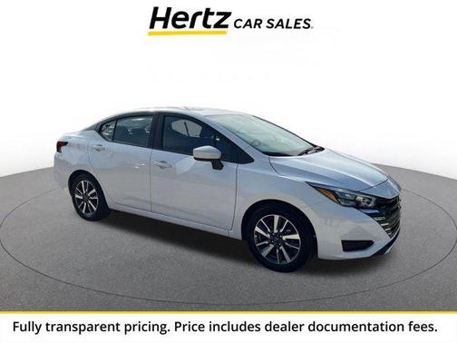 Aspen White Tricoat 2025 Nissan Versa 1.6 SV