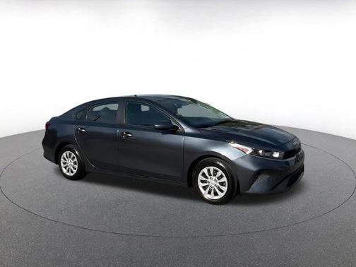 2023 Kia Forte LX