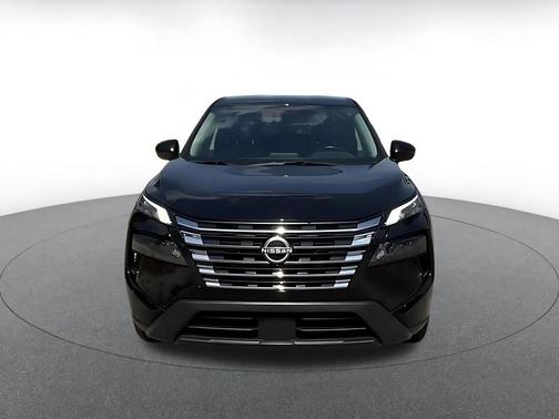 Super Black 2025 Nissan Rogue SV