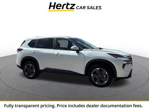 Everest White Pearl 2025 Nissan Rogue SV