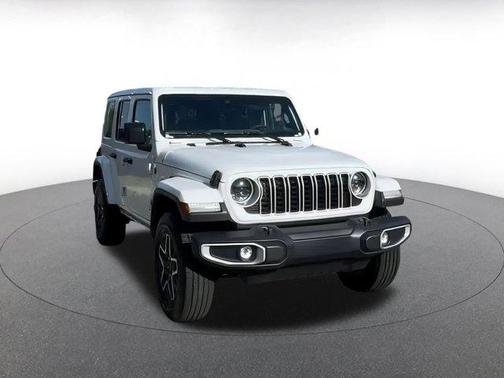2025 Jeep Wrangler 4-Door Sahara 4x4