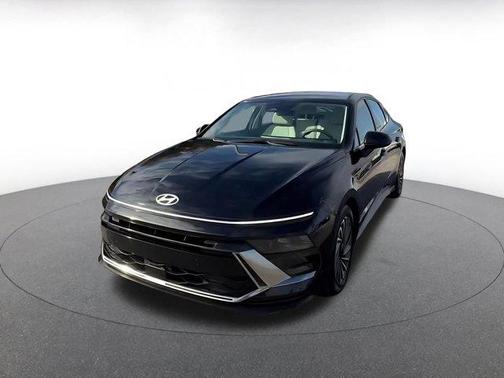 2025 Hyundai SONATA Hybrid SE