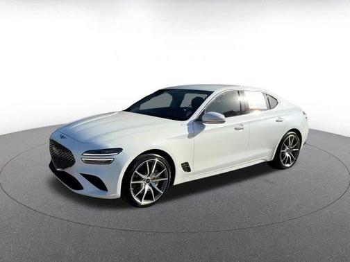 2025 Genesis G70 2.5T RWD