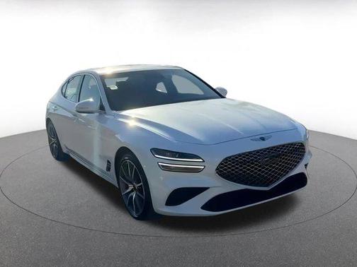 2025 Genesis G70 2.5T RWD