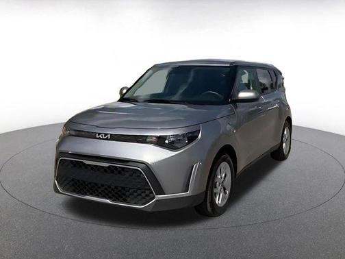 Steel Gray 2025 Kia Soul LX
