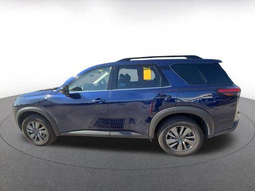 2025 Nissan Pathfinder SV FWD