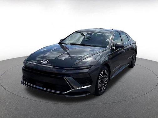 2025 Hyundai SONATA Hybrid SE