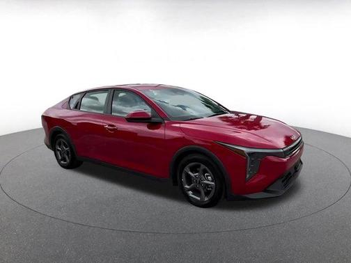 Currant Red 2025 Kia K4 LXS