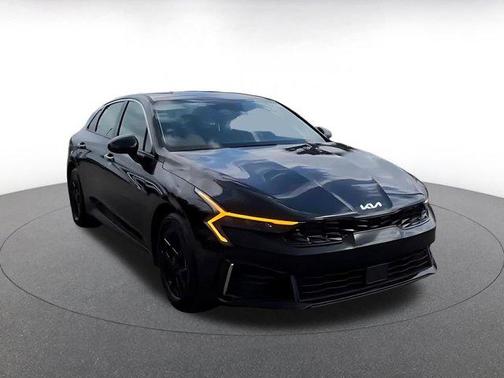 Aurora Black Pearl 2025 Kia K5 LXS