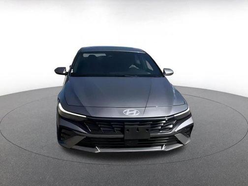 2025 Hyundai ELANTRA HEV Limited