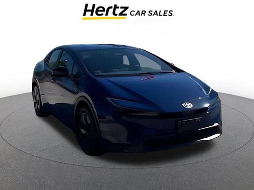 2025 Toyota Prius LE