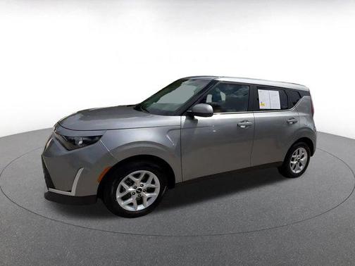 Steel Gray 2025 Kia Soul LX