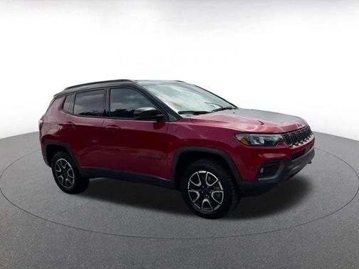 2025 Jeep Compass Trailhawk