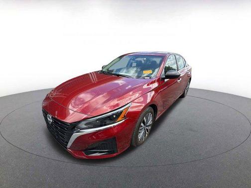 Scarlet Ember 2025 Nissan Altima SV FWD