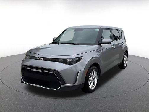 Steel Gray 2025 Kia Soul LX