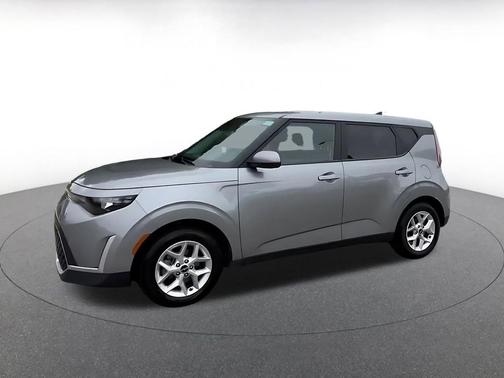 Steel Gray 2025 Kia Soul LX
